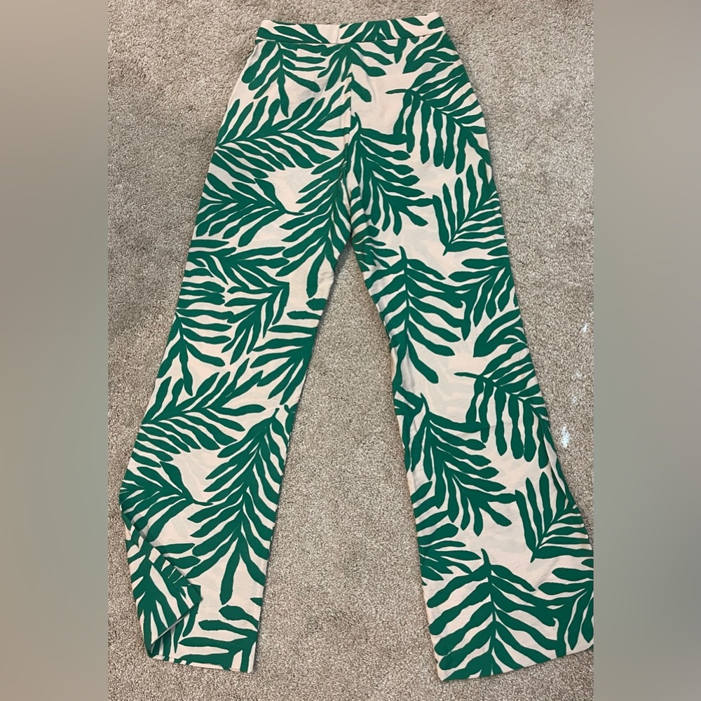 Womens pants with leafy pattern